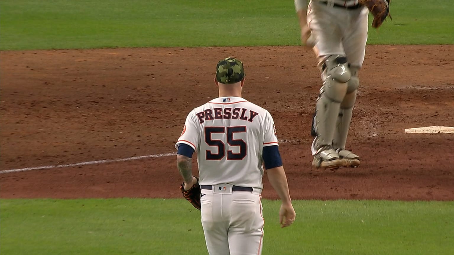 Ryan Pressly earns save in Astros' 2-1 win | 05/21/2022 | Houston Astros
