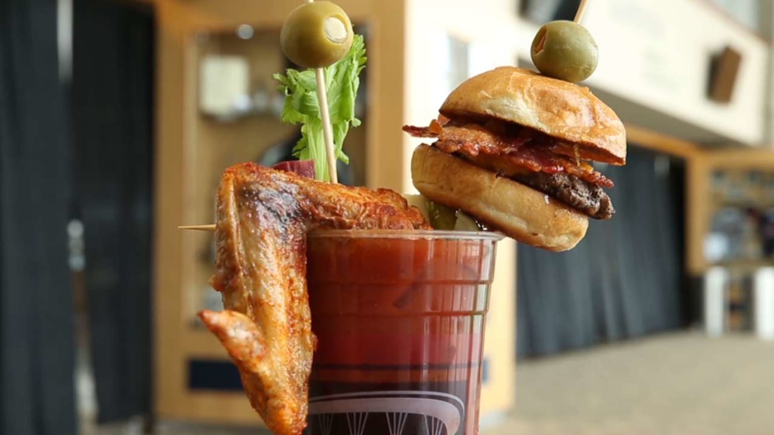 2016 Target Field Food Tour 04/05/2016 Minnesota Twins