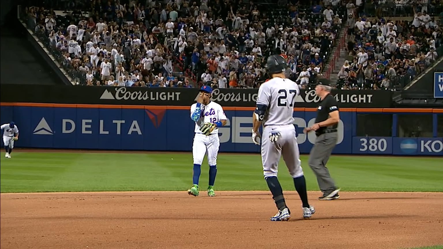 Benches clear after Stanton's HR 09/12/2021