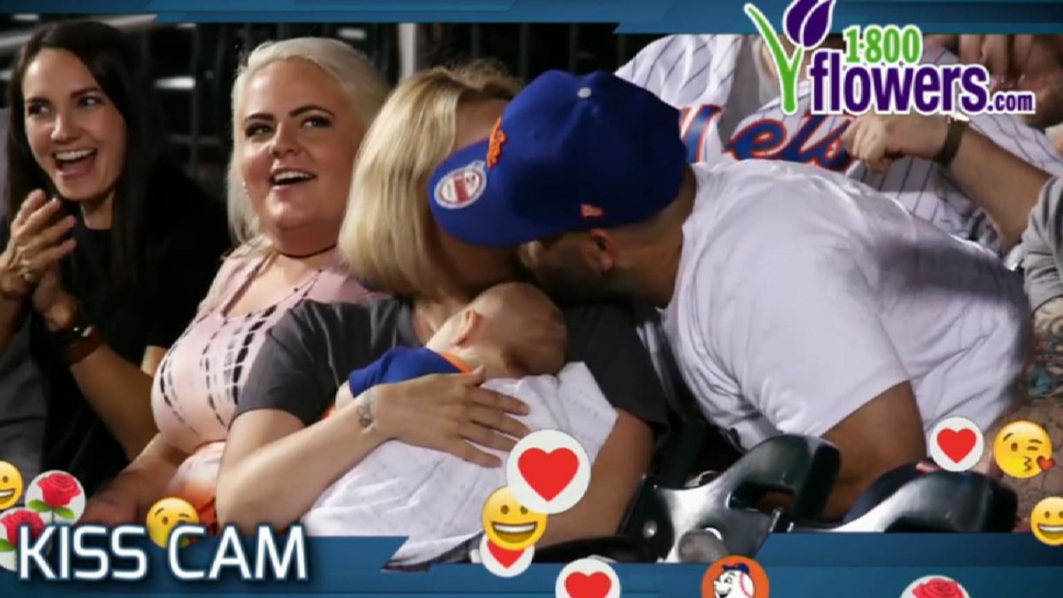 9/26/17 Mets Kiss Cam 09/26/2017 Atlanta Braves