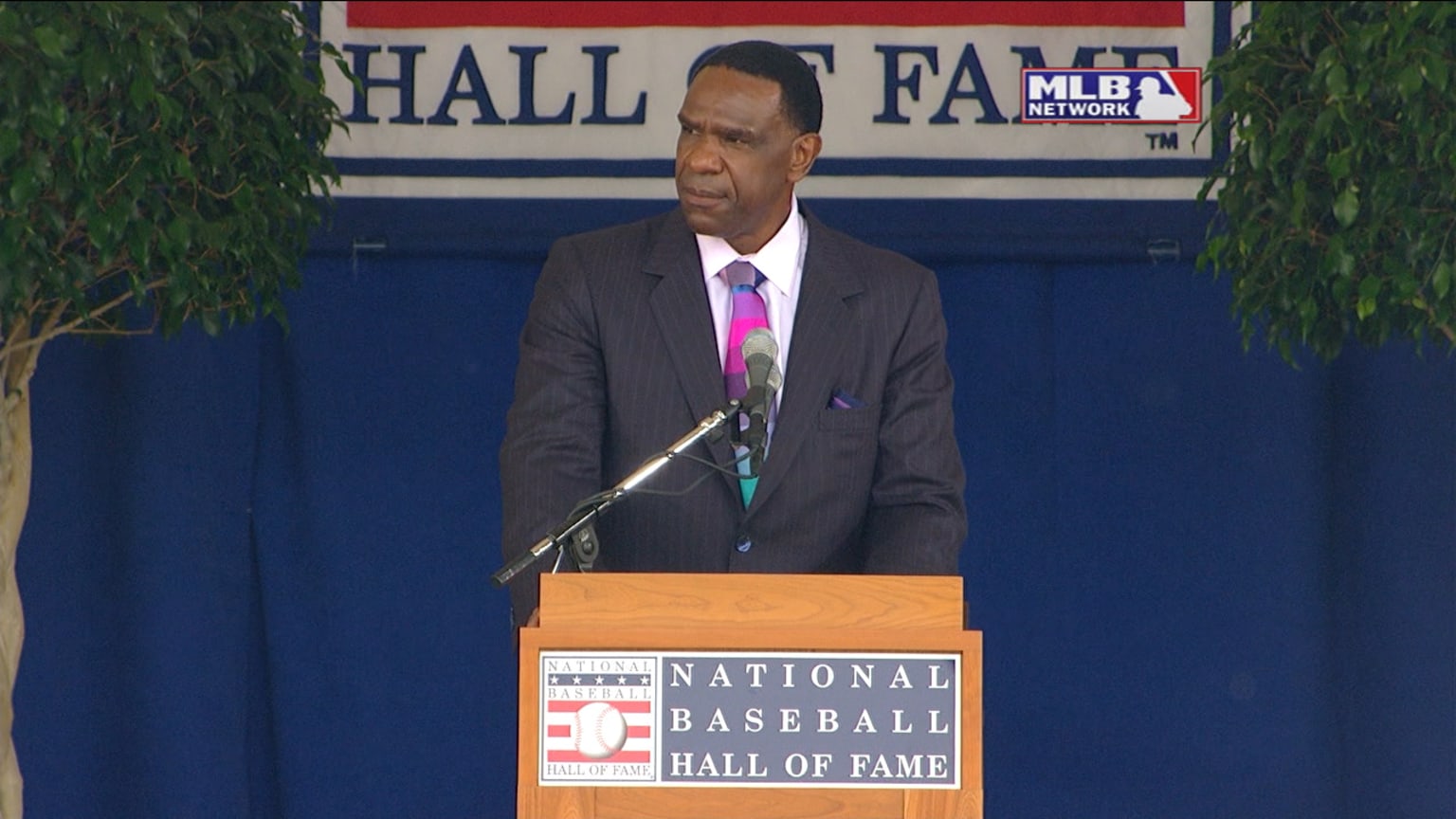 Marlins' Andre Dawson entering Baseball Hall of Fame with help