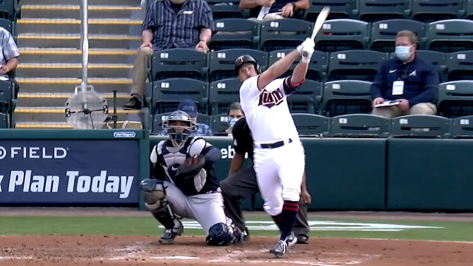 Kyle Garlick launches a solo homer to left-center | 03/26/2021 ...