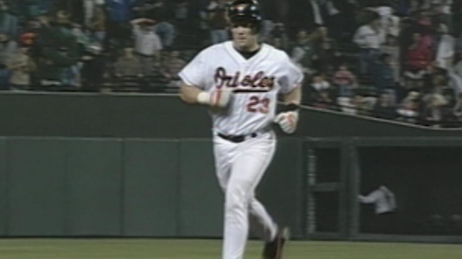 Chris Hoiles 1991 Score #334 Baltimore Orioles Rookie Jersey