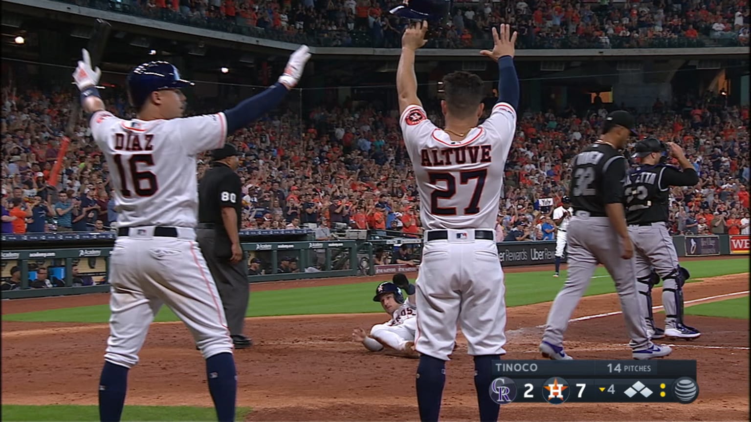 Astros score 5 in the 4th inning 08/07/2019 Houston Astros