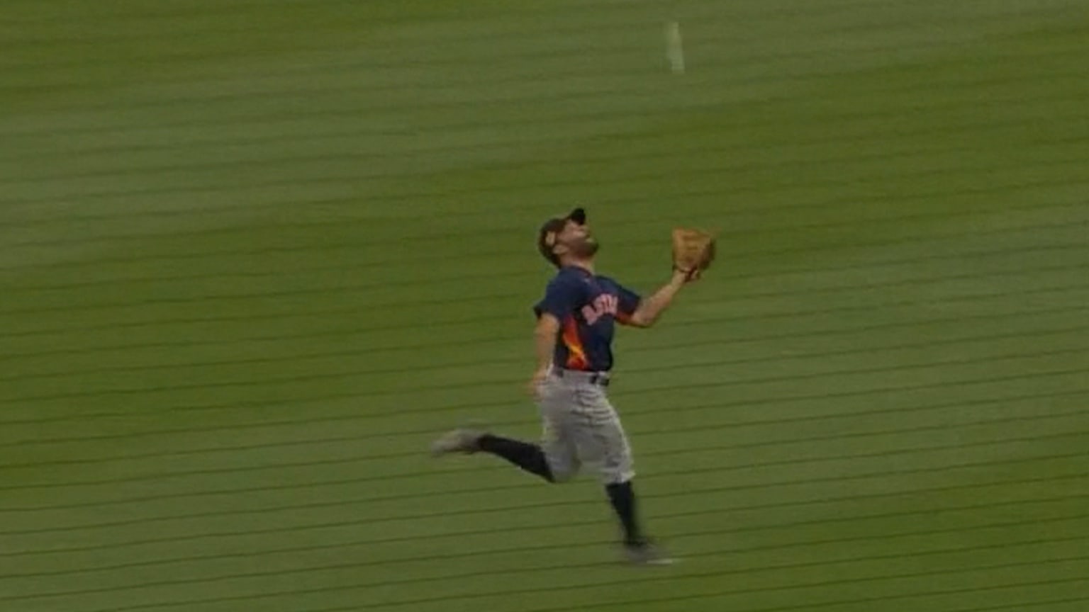 Jose Altuve's basket catch 03/20/2021