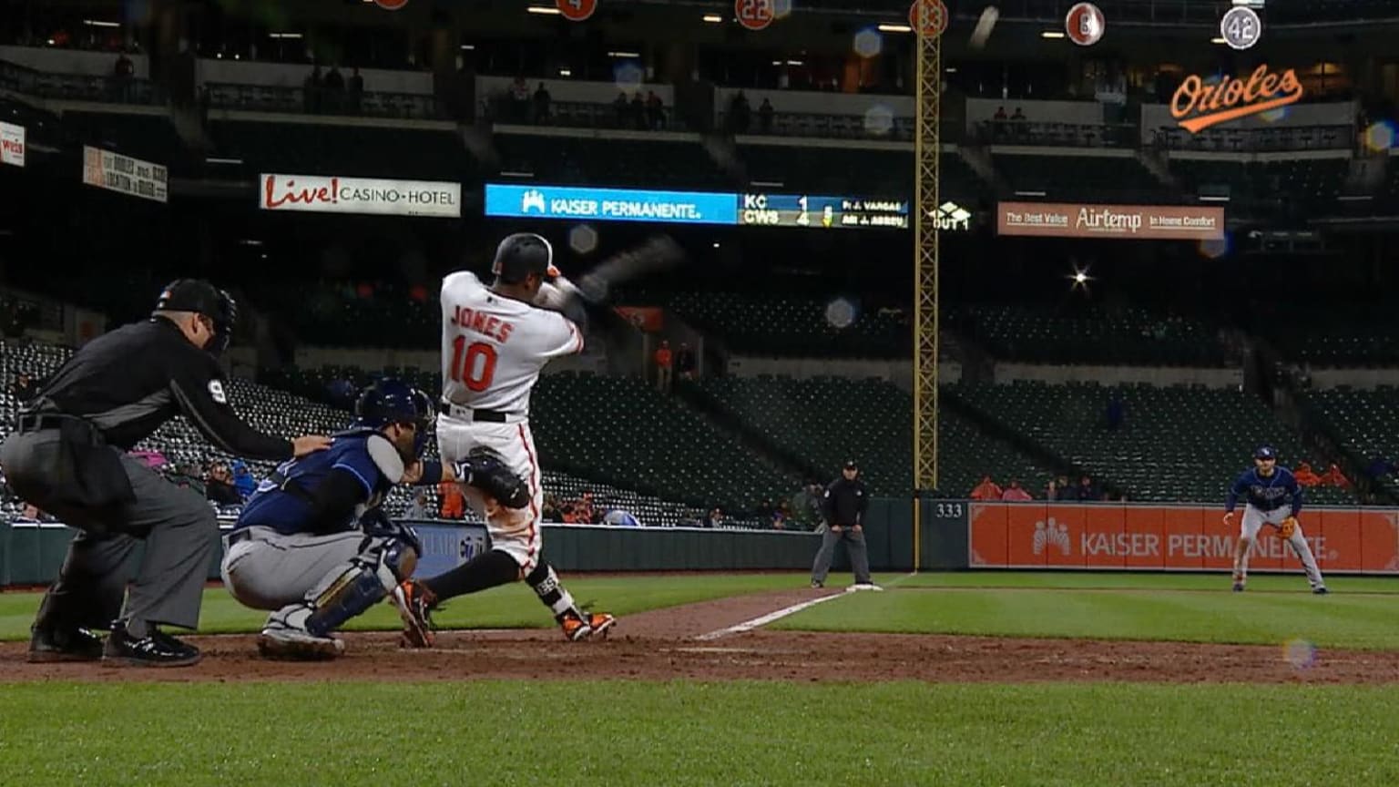 VIDEO: Adam Jones' First Home Run in Japan Was an Absolute Laser Shot