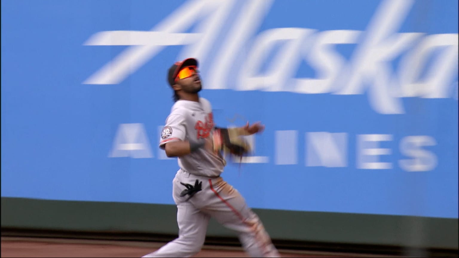 Cedric Mullins makes a great diving catch, Superman, Cedric Mullins  SUPERMAN, By MASN Orioles