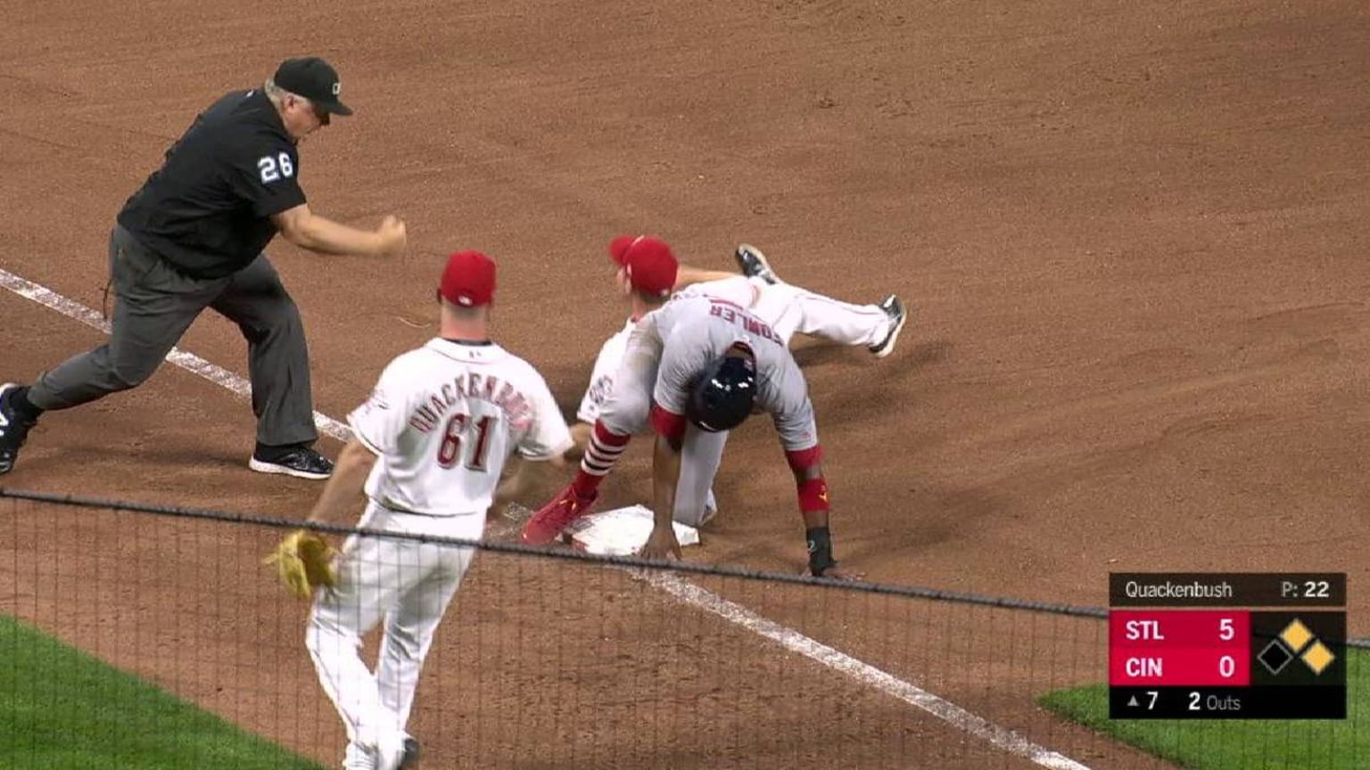 Hamilton's outfield assist 04/13/2018 Cincinnati Reds