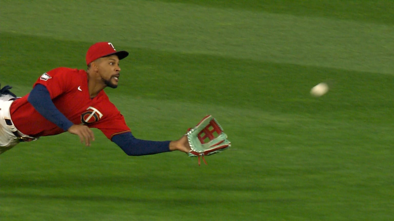 Byron Buxton's diving catch, 04/30/2021