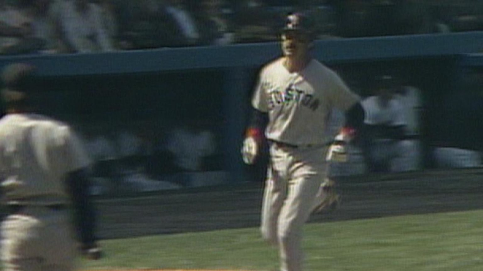 Evans goes deep on Opening Day, 04/07/1986