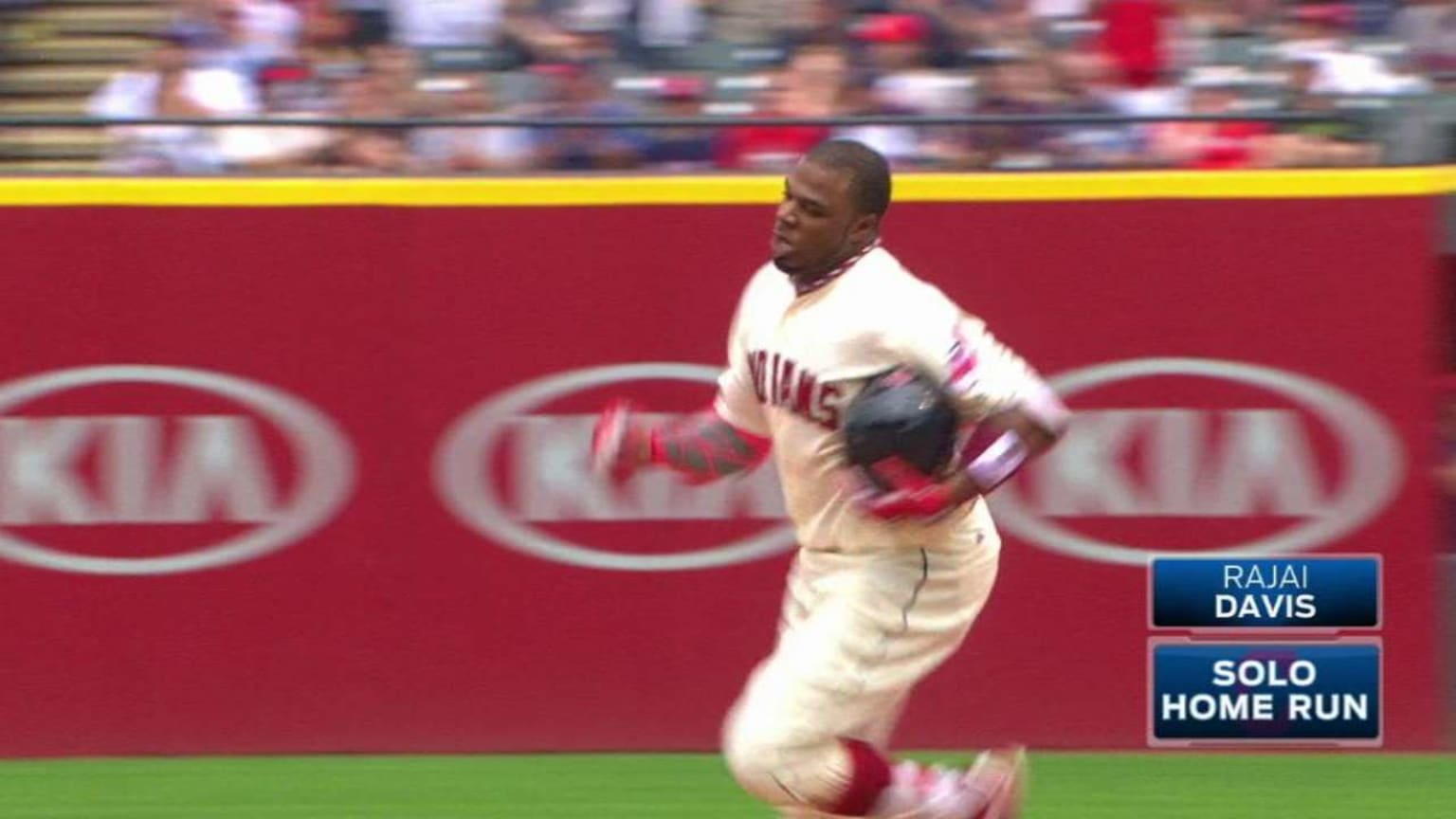 Davis' solo home run 08/15/2016 Cleveland Guardians