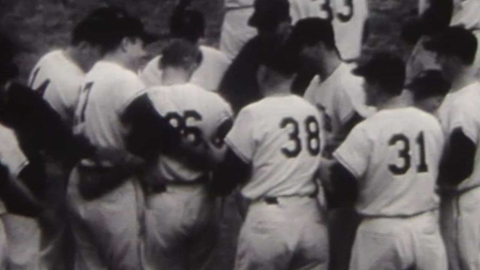 1954 WS Gm1: Rhodes hits pinch-hit walk-off home run | 09/29/1954 | San ...