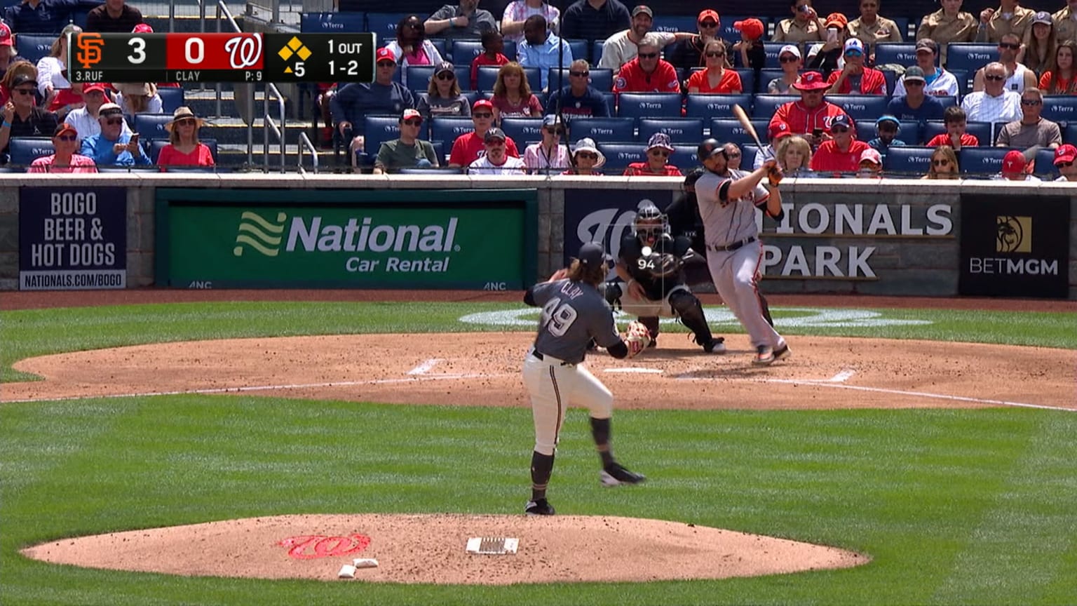 Darin Ruf grounds to short for an RBI fielders choice | 04/23/2022 ...