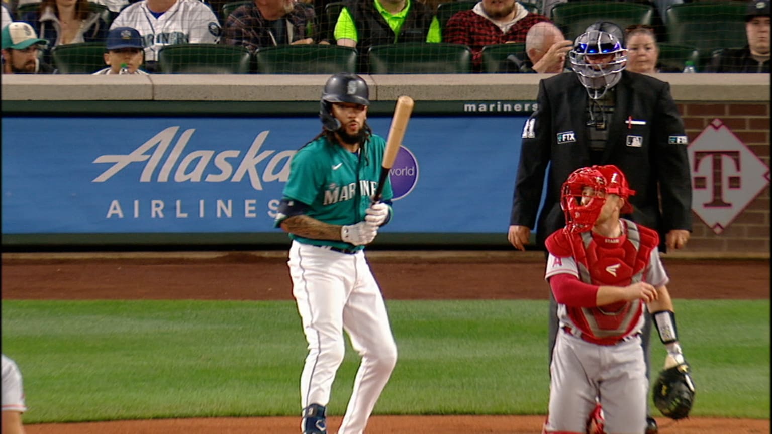 Max Stassi unintentionally hits J.P. Crawford | 06/17/2022 | Chicago ...