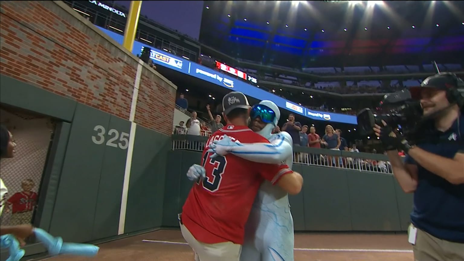 The Freeze's race in Game 5 10/09/2019 Atlanta Braves