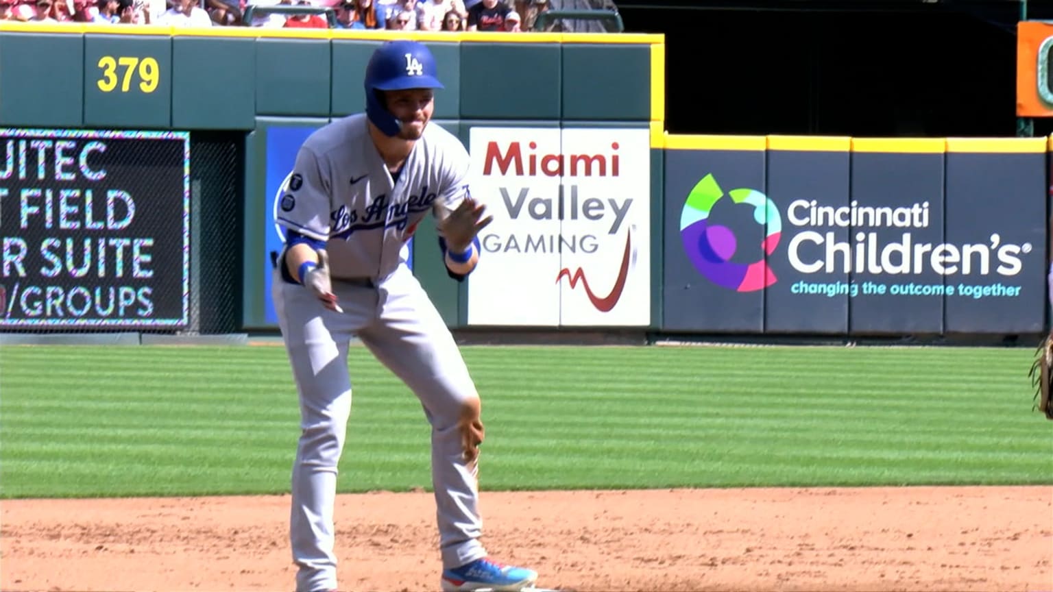 Gavin Lux drills a two-run triple to right field | 09/18/2021 ...