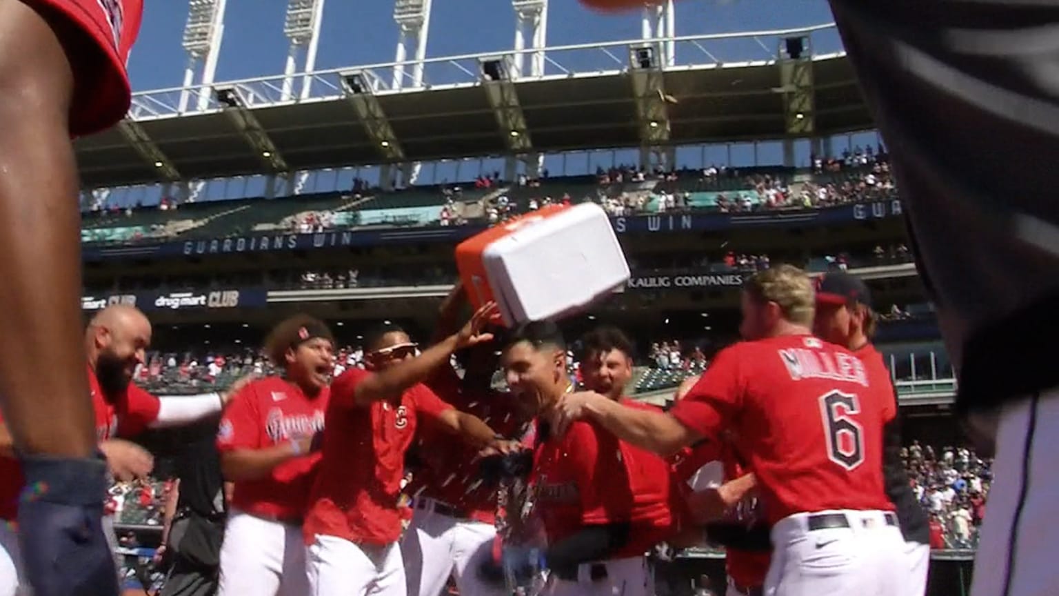 José Ramírez homers twice as Cleveland Guardians beat Chicago