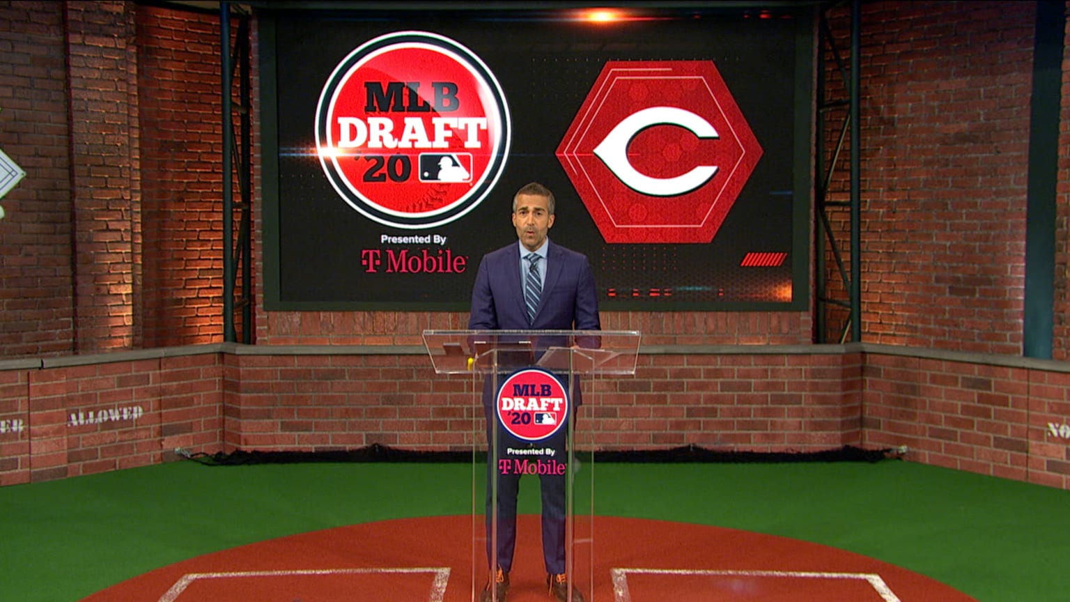 Reds draft OF Wainwright No. 113 06/12/2020