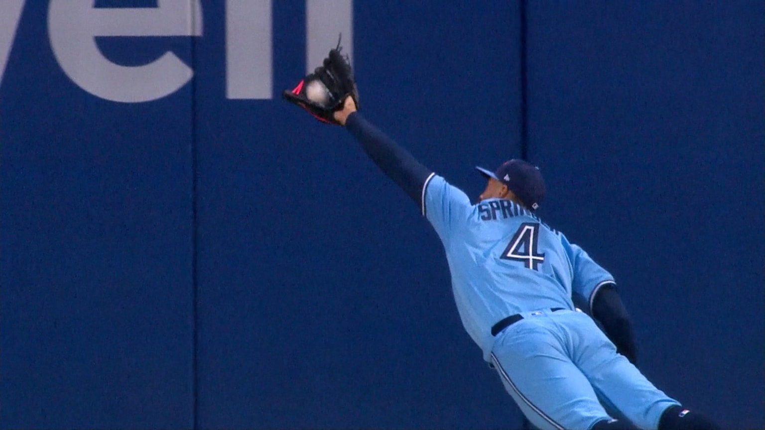 George Springer lays out for incredible diving grab | 07/24/2021 | MLB.com