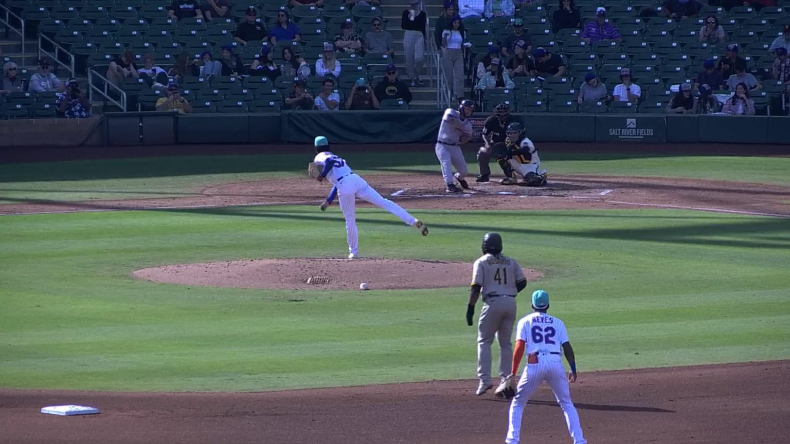 Luke Waddell's twohit game 11/19/2021 Atlanta Braves