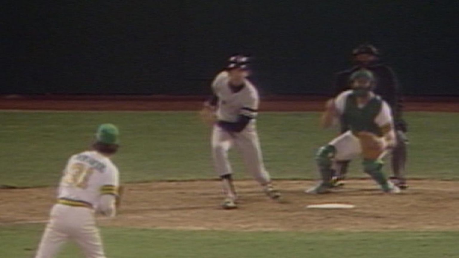 1981 Alcs Gm3 Nettles Plates 3 With Double In 9th 10 15 1981 Mlb