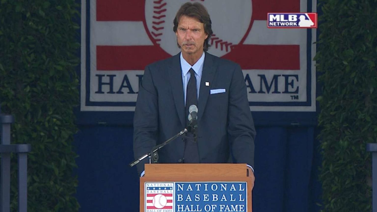 Randy Johnson reflects on parents' support in HOF induction speech