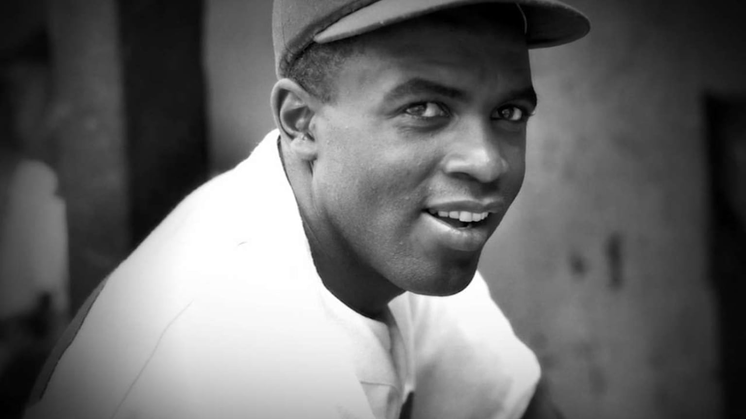 MLB.com FastCast: MLB honors Jackie Robinson - 4/15/18 