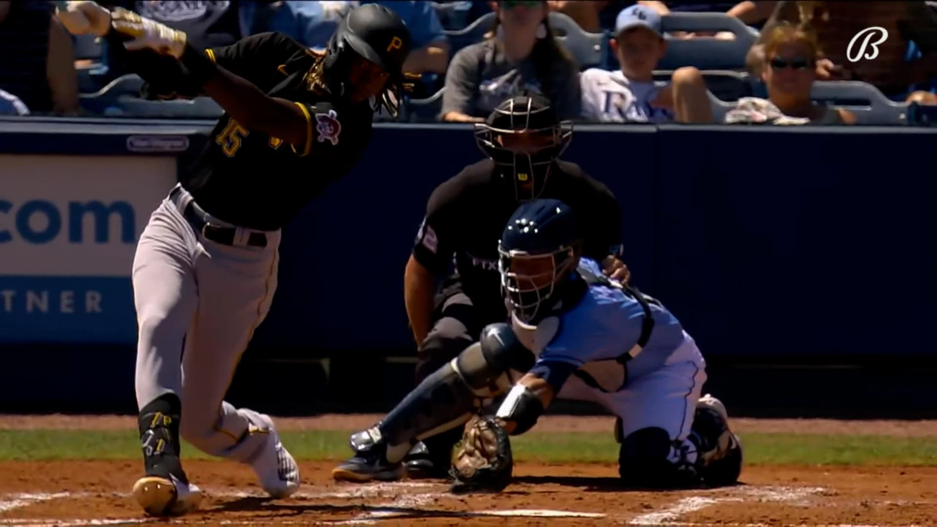 WATCH: Pirates Oneil Cruz Hits One-Handed Homer Into Allegheny River -  Fastball