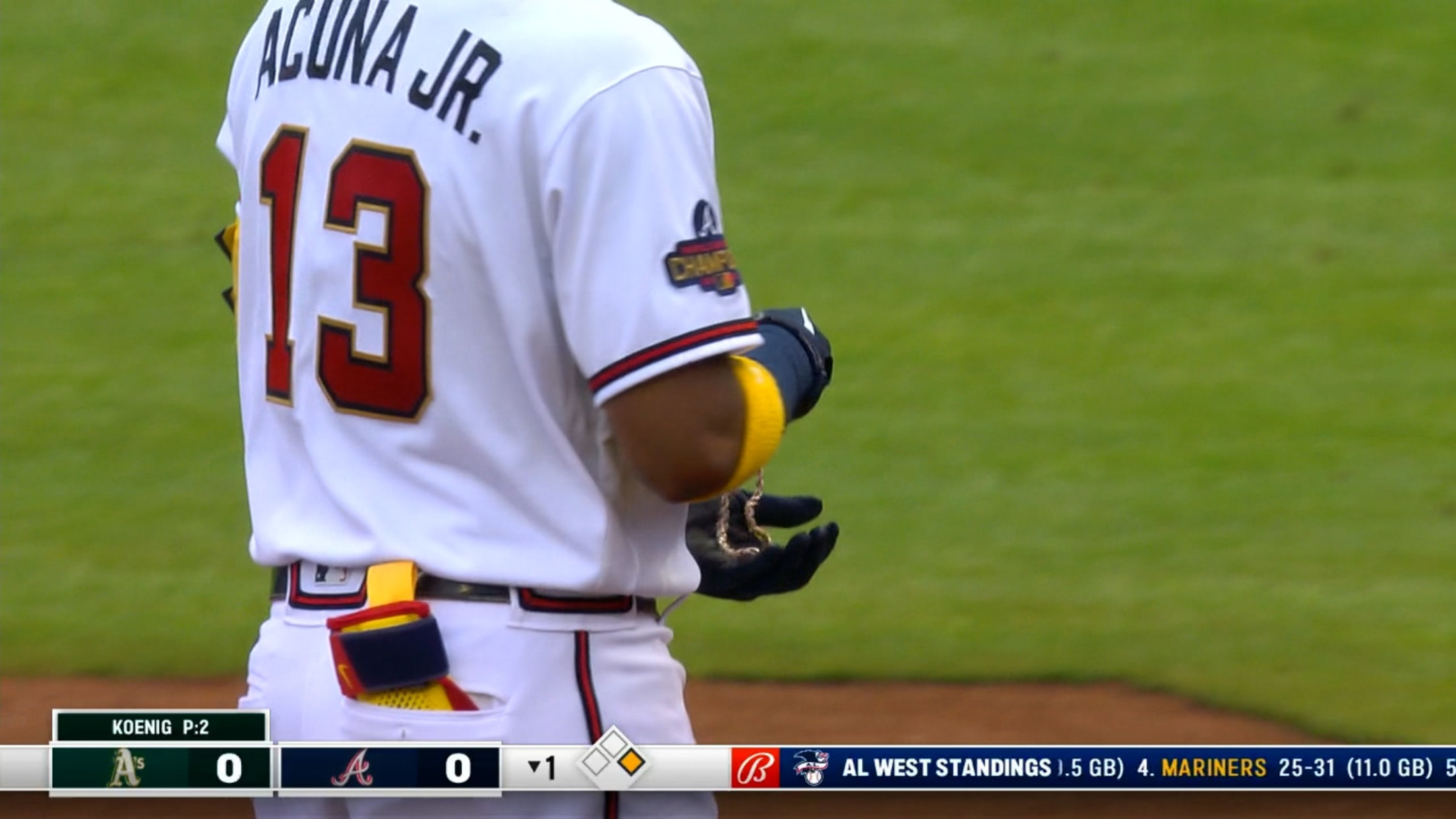 Atlanta Braves' Ronald Acuña Jr. Wears Chain of Himself to MLB All