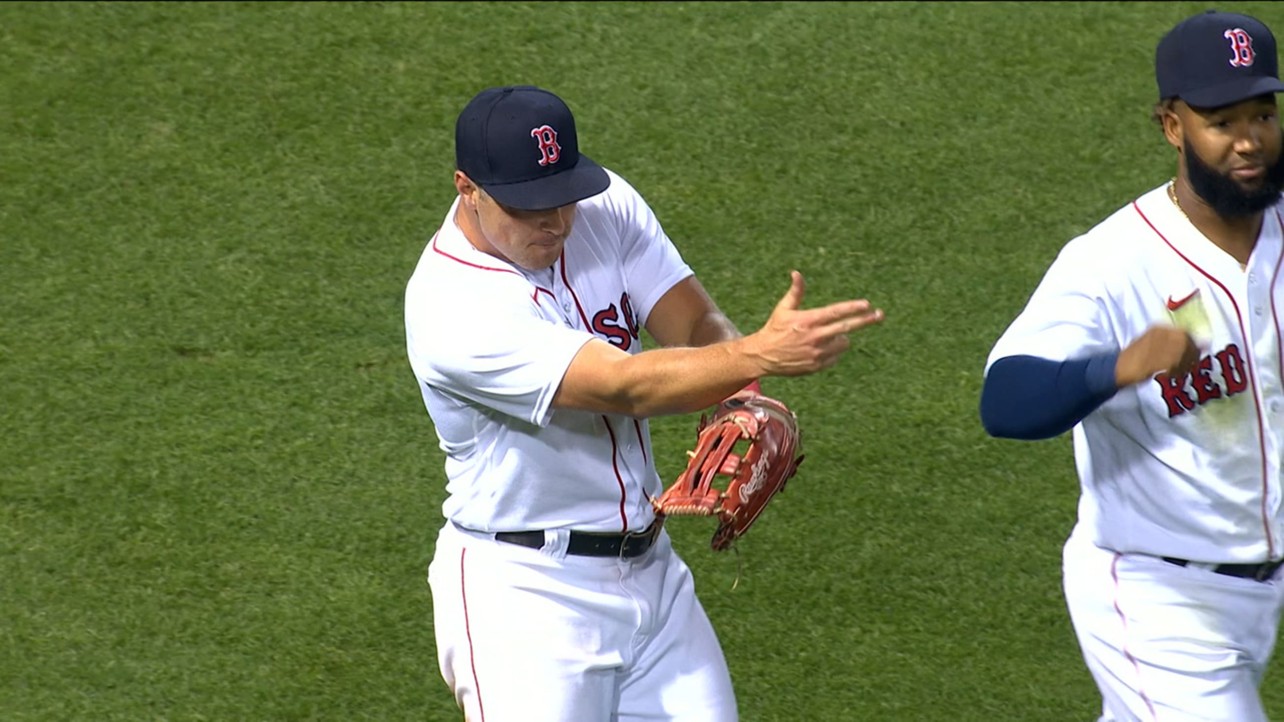 Red Sox-Rays: Hunter Renfroe's throw wins the game (video) - Sports  Illustrated