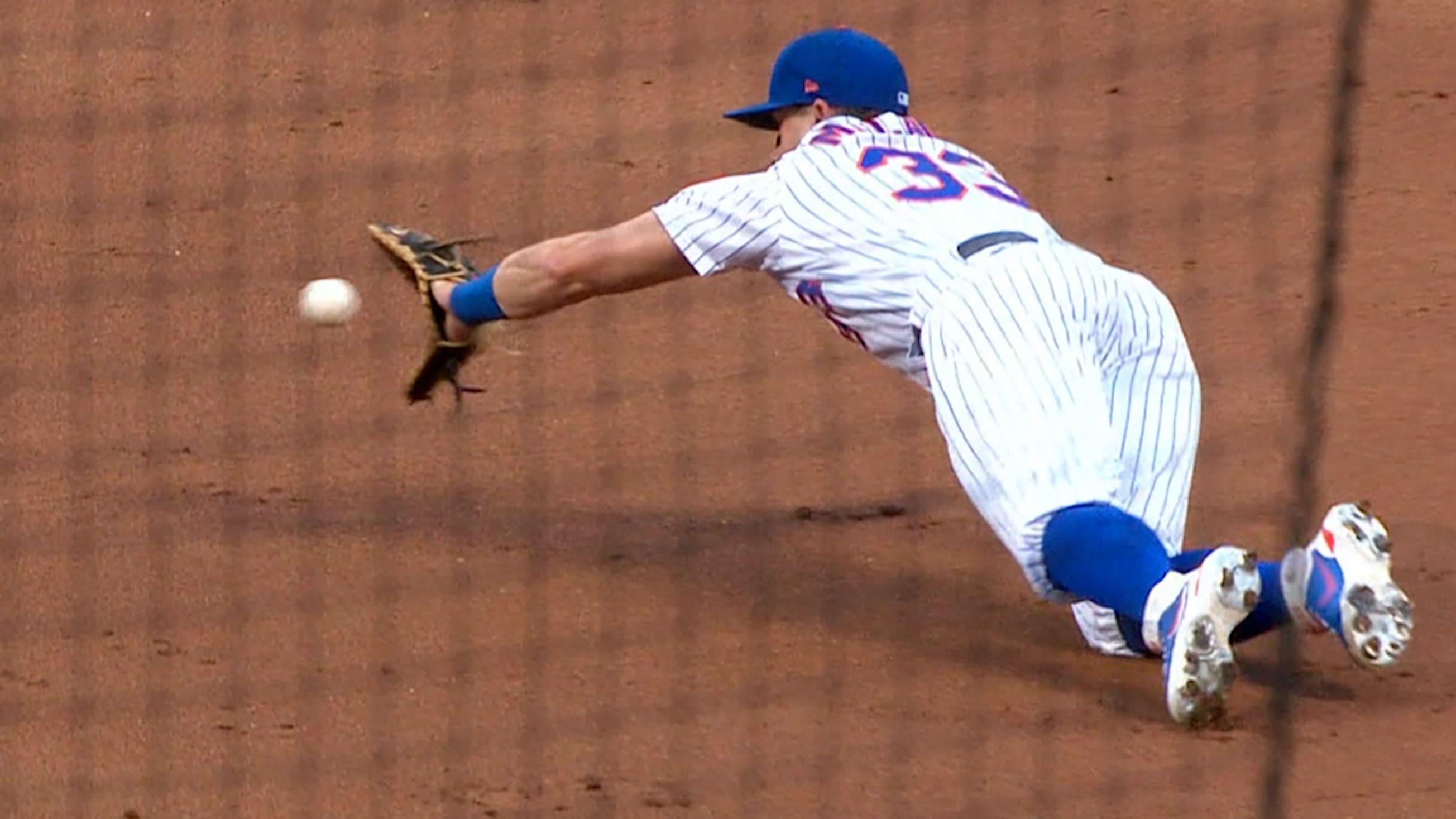 Mets' James McCann playing first base in career first