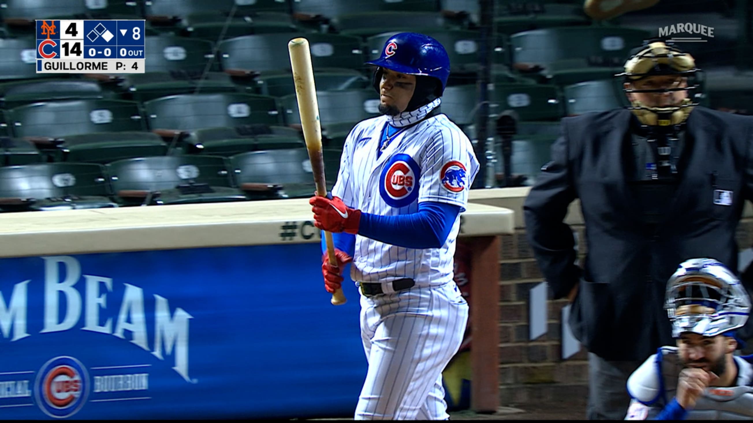 Cubs' Javier Baez bats lefty for first time in MLB career in blowout win  over Reds 