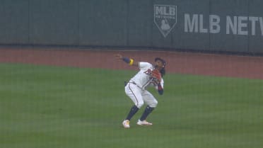 Rain Atlanta Braves GIF - Rain Atlanta Braves Braves - Discover & Share GIFs