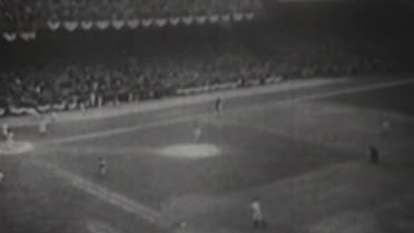 Tigers win 1935 World Series