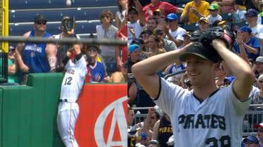 Must C: Dickerson takes HR away