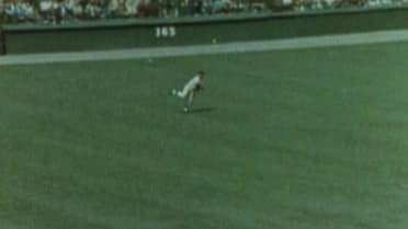 Horton throws out Brock