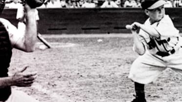 70th anniversary of Eddie Gaedel game for St. Louis Browns
