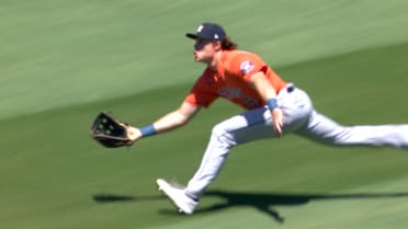 Jake Meyers' sliding catch, 08/04/2023