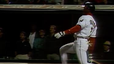 Kenny Lofton doubles off runner, 04/17/1994