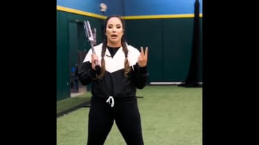 Valerie Arioto Softball Pro Tips