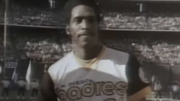 Winfield, Fingers introduced