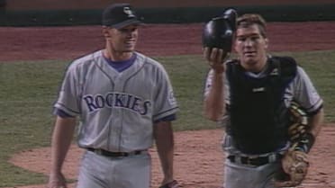 Dipoto closes out 9-2 win