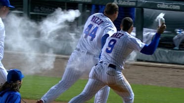 Rizzo homers, Cubs beat Padres 5-1