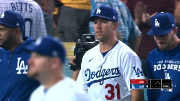 Craig Kimbrel earns the save, 06/30/2022