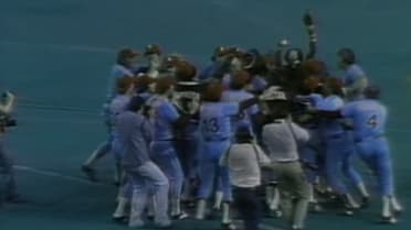 Phillies seal 1980 NLCS in extras