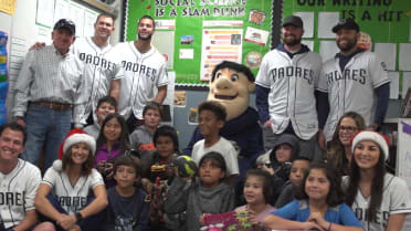 Padres Holiday Giving
