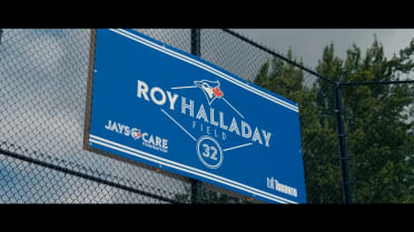 Roy Halladay Field opens in TOR
