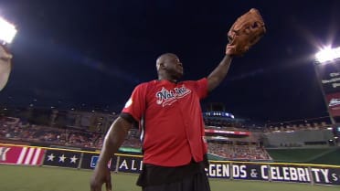 Shaq S Huge Glove At Csg 07 17 2018 Mlb Com Great prices and discounts on the best batting gloves in many sizes, from brands like easton, demarini, under armour, wilson, franklin. mlb com
