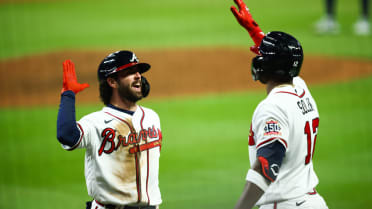 Braves rally to win WS Game 4