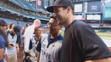 D-backs Chase Your Dreams